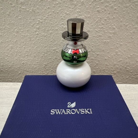 Swarovski Holiday Cheers Snowman, Green, Figurine Christmas Decoration - Picture 2 of 14